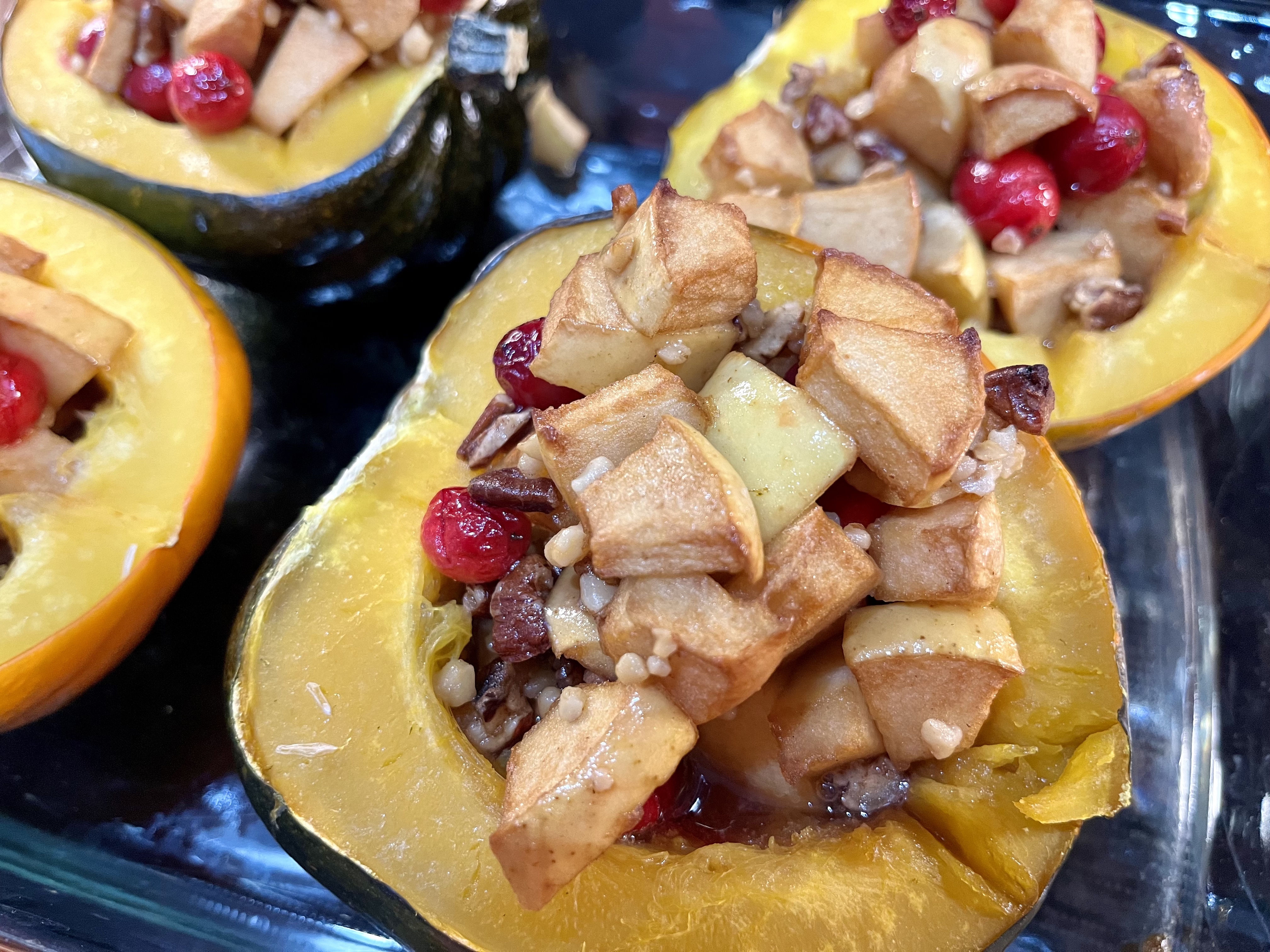 Apple and cranberry stuffed acorn squash