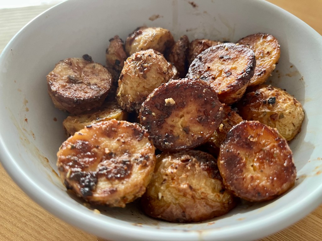 Garlic roasted potatoes